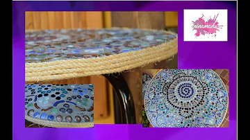 Comment faire une mosaïque sur une table ?