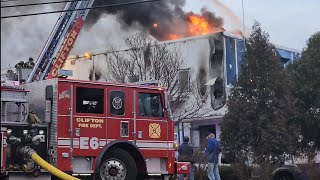 Large 150 100 Warehouse Deep Seated Roof Fire Brighton St 2nd Alarm Clifton Nj 3