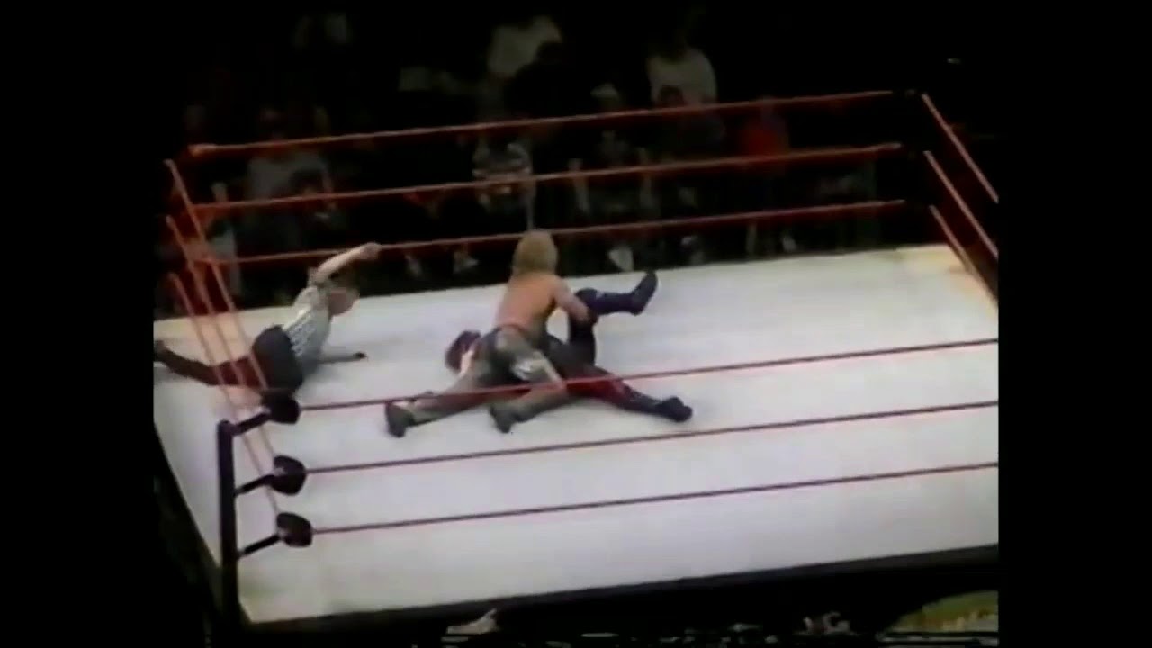 Kane Kickout Big Boot Of Test WWE House Show