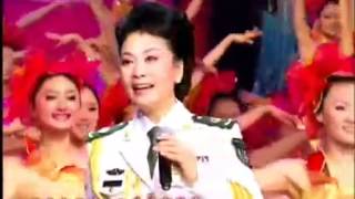 彭麗媛《大地春風》——2009年雙擁晚會--中國第一夫人