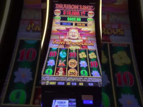 $10 A Night On The Las Vegas Strip Excalibur Hotel and Casino Cheapest Room and Resort Review