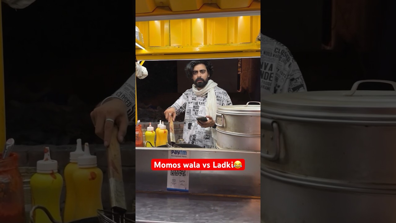 Momos wala vs Ladki 😂 #shorts #funnyvideos #comedy #fun #viralmomoswala #momoswala