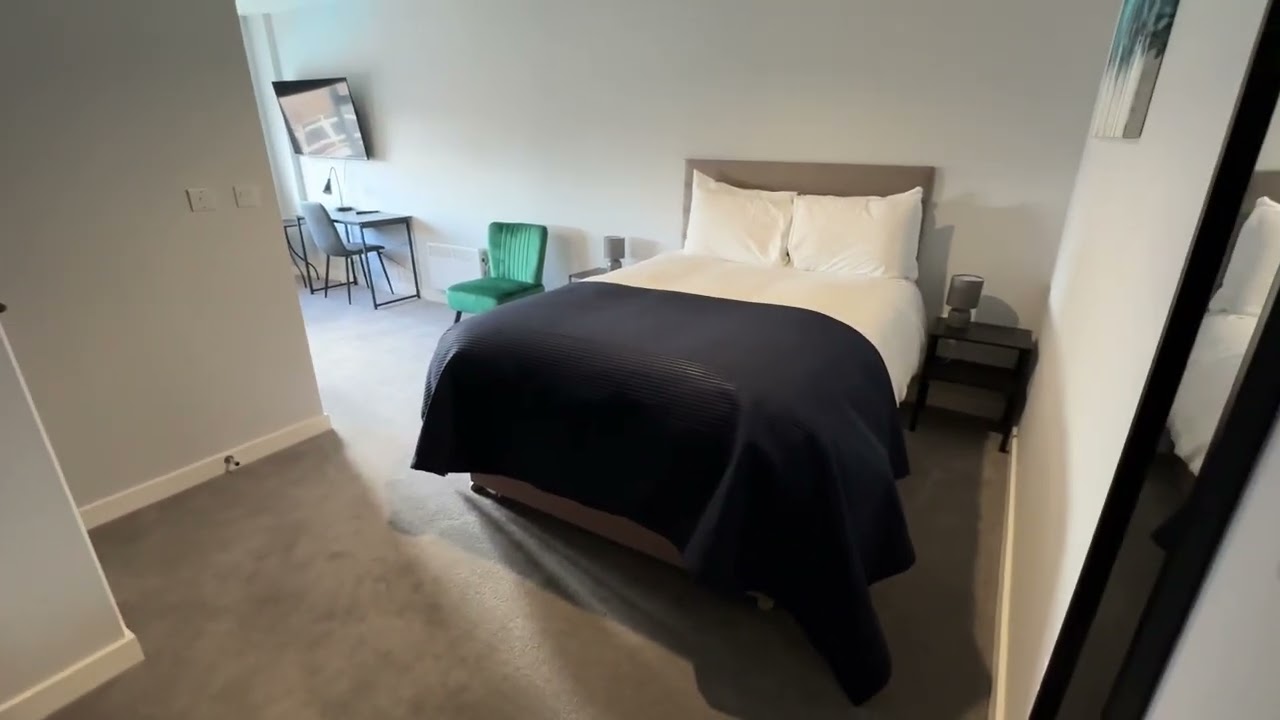 Silver Street - Studio