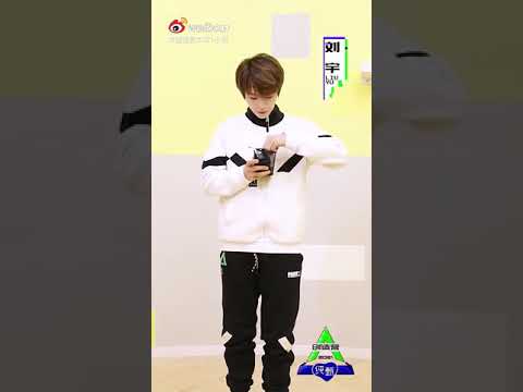 CHUANG 2021 - Lưu Vũ dùng style nữ đoàn nhảy Theme song
