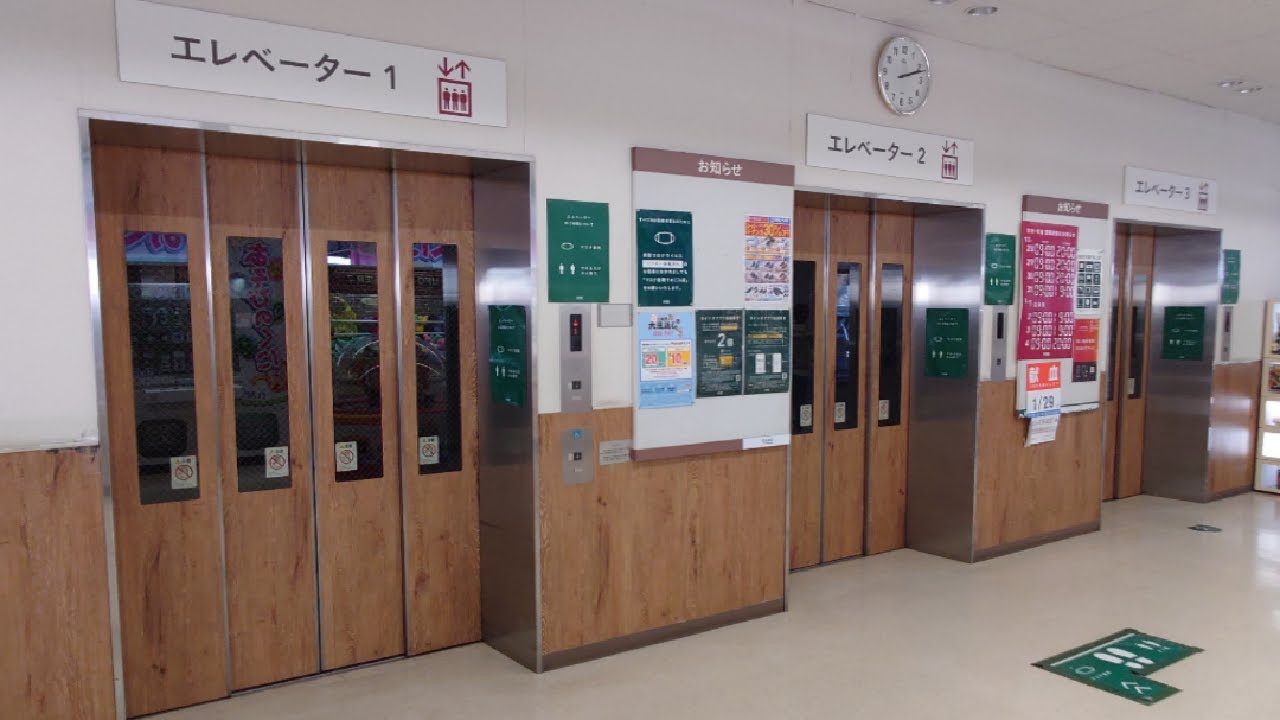 カインズ日立店のエレベーター