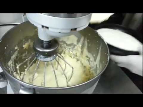 How to make coconut pandan ice cream with liquid nitrogen