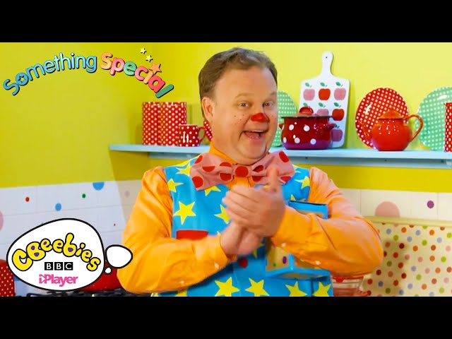 Mr Tumble Compilation For Children | 1 Hour! | CBeebies class=