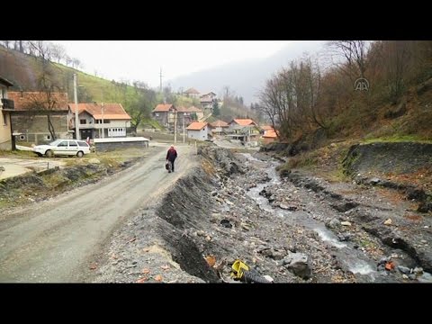 Video: Kuće Na Nasipima