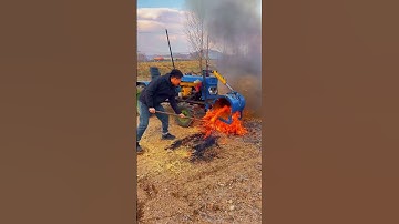 The process of crushing straw fertilizer- Good tools and machinery make work easy