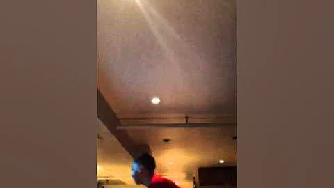 Enrique talkin to a Thot