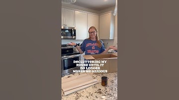 Decluttering the kitchen! #declutter #decluttering #homeorganization #momlife #cleaningmotivation