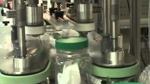 Automatic Large Cap Capping Machine