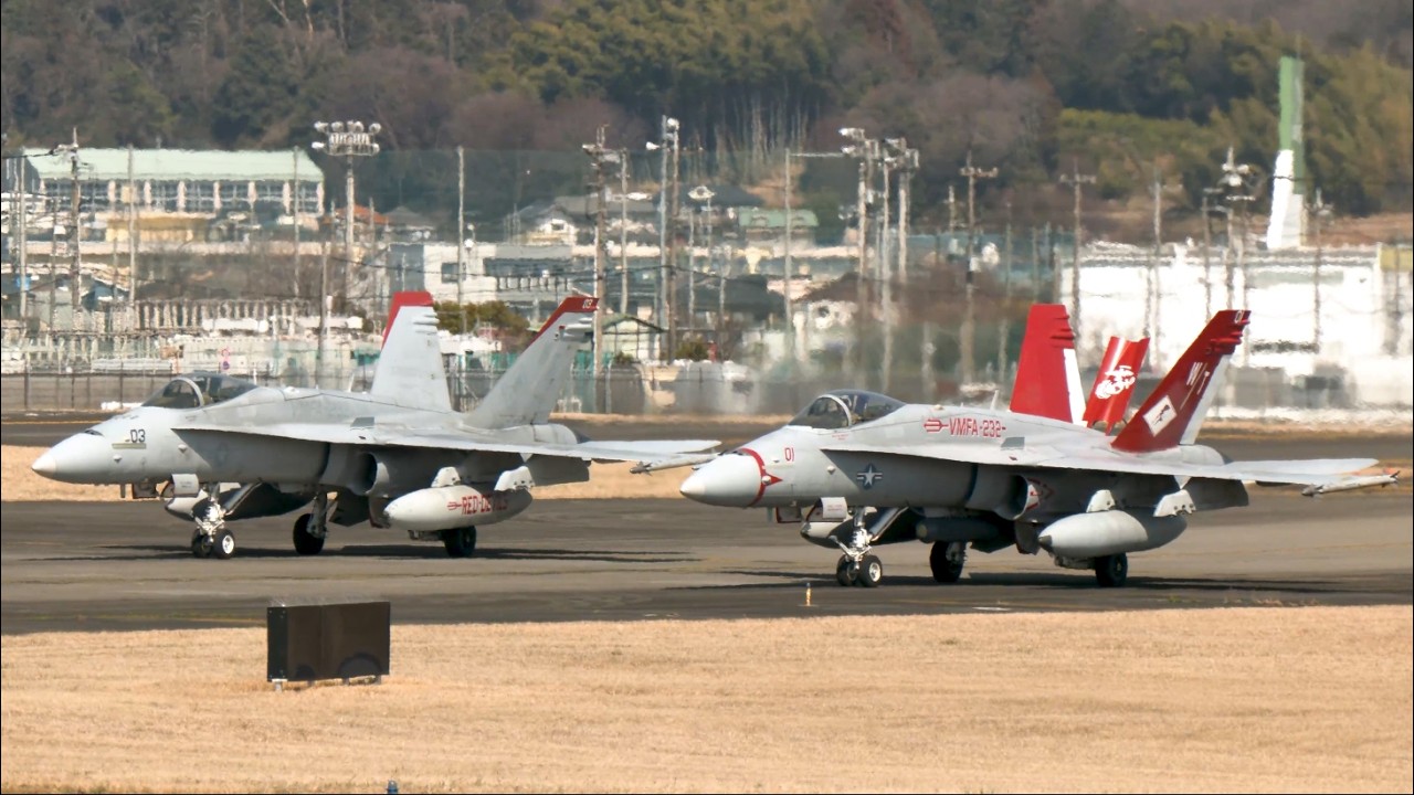横田基地 F/A18戦闘機3機が離着陸 アメリカ海兵隊 Yokota AirBase