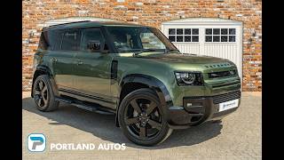 2026/26 LAND ROVER DEFENDER 110 D350 X-DYNAMIC HSE IN WOOLSTONE GREEN METALLIC WITH EBONY LEATHER