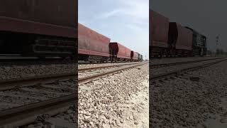 Pakistan Railways Electrification #train #railway #electrictrains #indiantrains #japanrailway #fyp