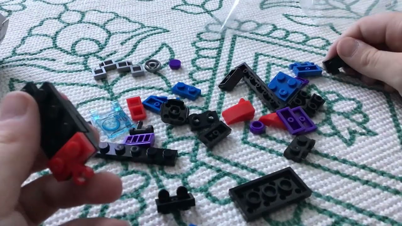 Fake Lego reviewed (black panther)