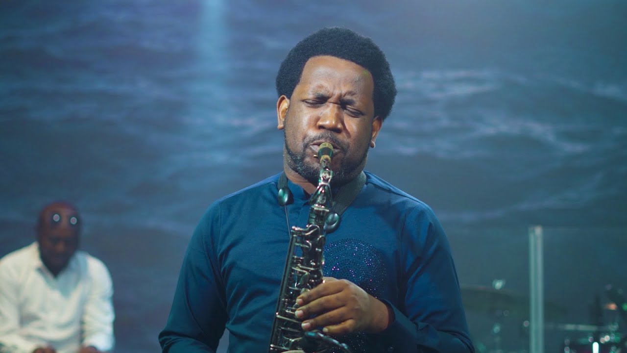 BEEJAY SAX - SPONTANEOUS WORSHIP 2025