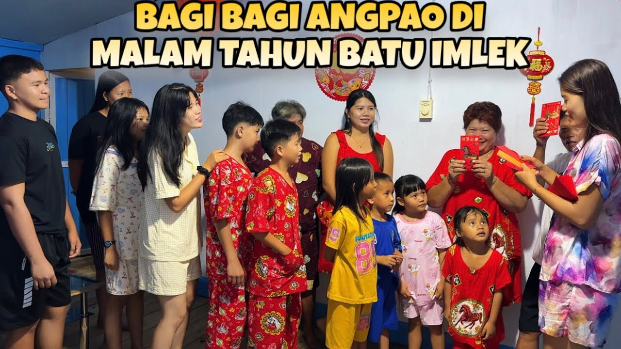 SAATNYA BAGI BAGI ANGPAO❗️SENANG BANGET BISA KASIH ANGPAO TIAP TAHUN UNTUK KELUATGA