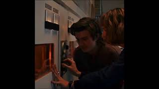 #strangerthings :: STEVEN KING 🤩🤩🤩