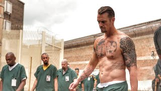 Nessuno sa che questo prigioniero tatuato è un ex soldato e assassino