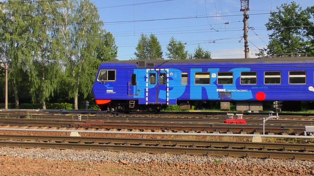 Моторный вагон эд4м