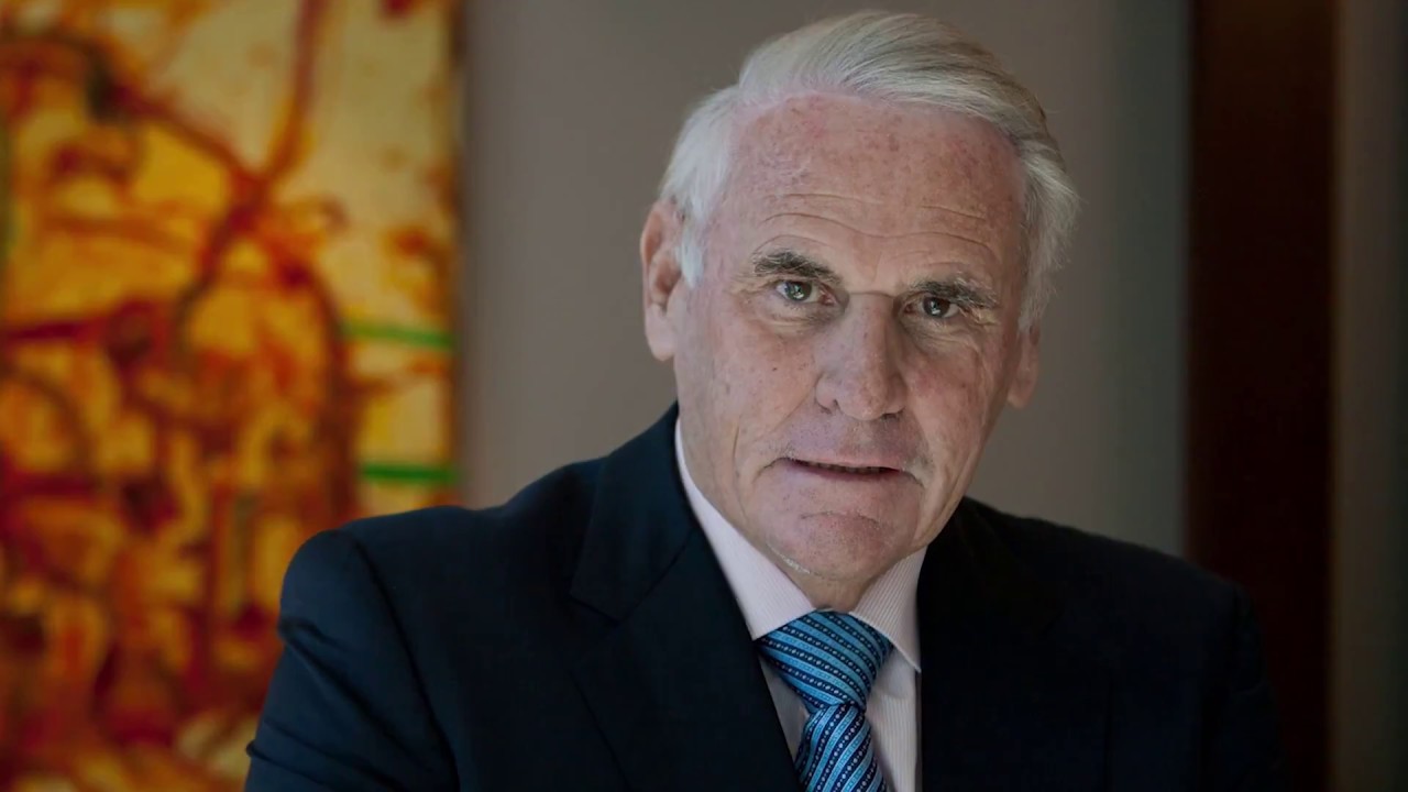 Lang Walker AO - PCA Hall of Fame