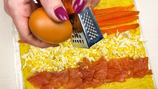 Balık, Yumurta, Havuç Ve Salatalıktan Yapılan Patates Rulosu Için Şenlikli Tarif