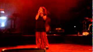 Video thumbnail of "Je Veux - ZAZ Live in Thessaloniki 15-5-11"