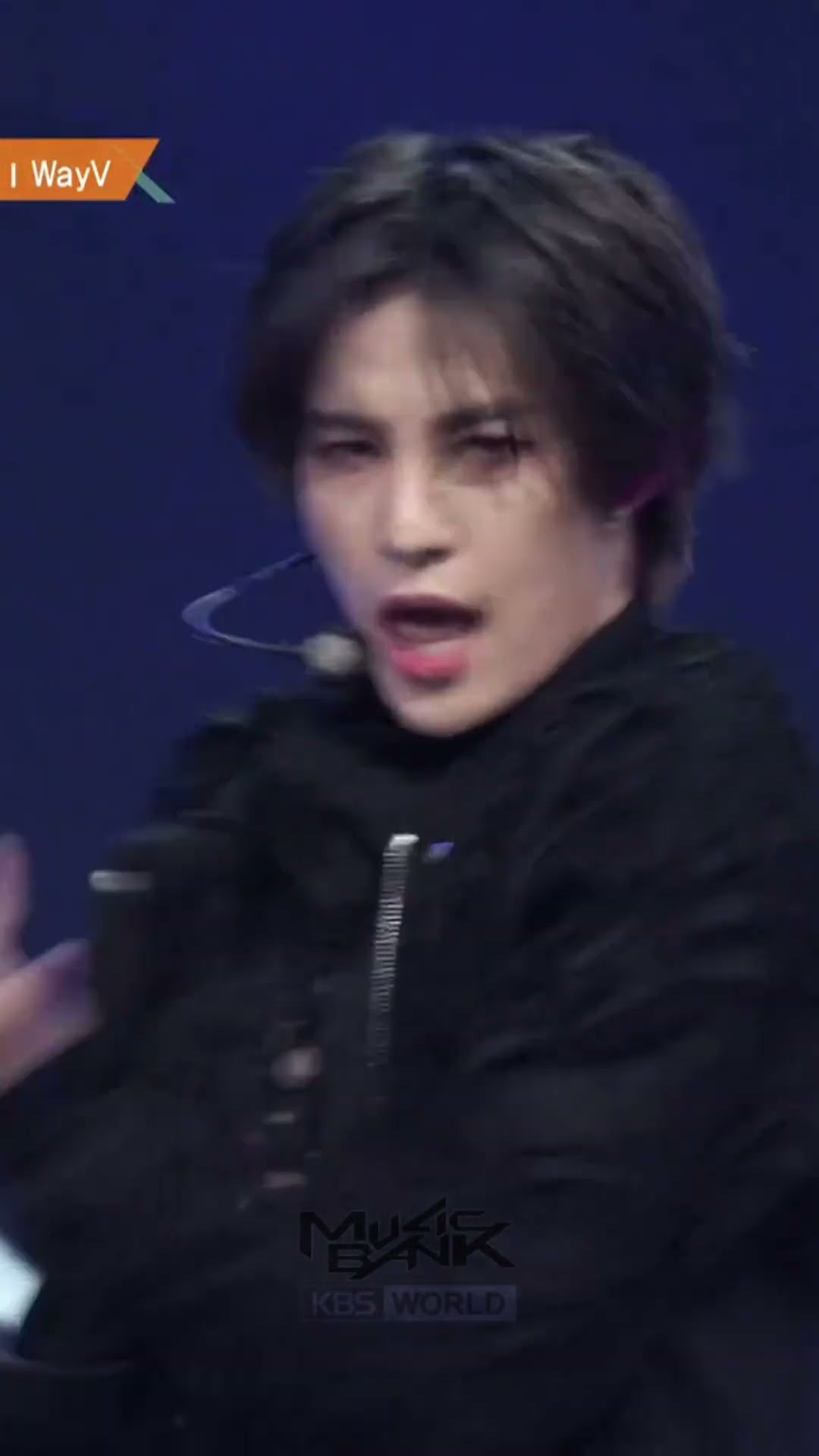 FREQUENCY (Korean Ver.) - WayV #FREQUENCY #WayV #威神V #웨이션브이 #Shorts #MusicBank | KBS WORLD TV