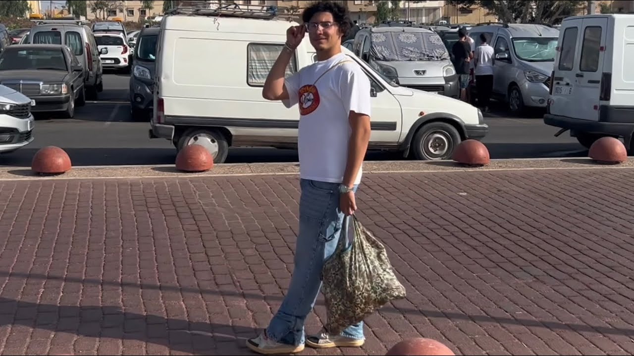 BASAR UNSICHER GEMACHT