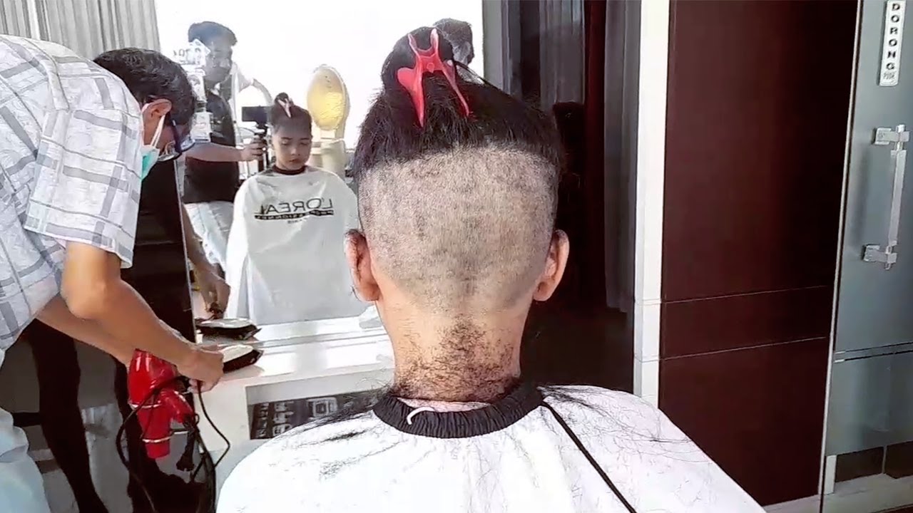 Long to Shaved Bob | Getting a Haircut in Indonesia | Drastic Hair Transformation 😱