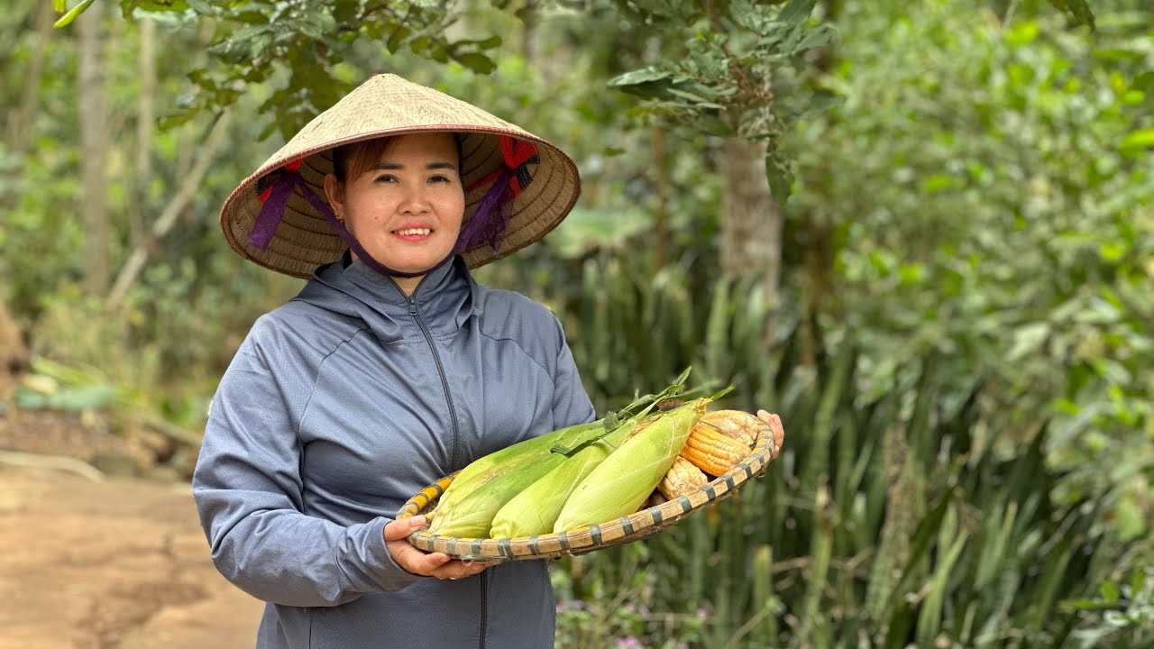 Mom make delicious corn milk for her family on the weekend. | Mom’s Daily Life