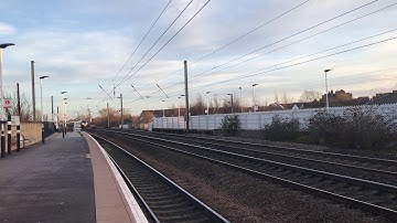 Class 800’s pass retford with tones!