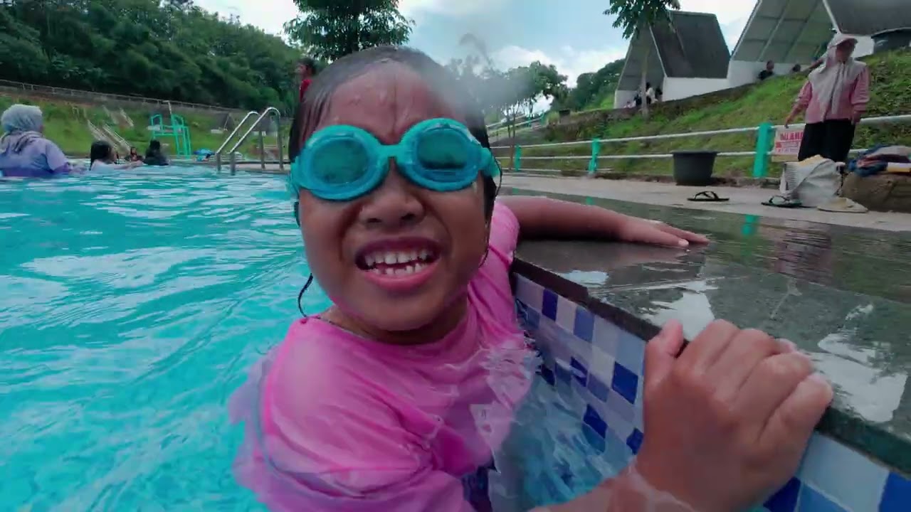 HIRA KE TAMAN WOODLAND KUNINGAN