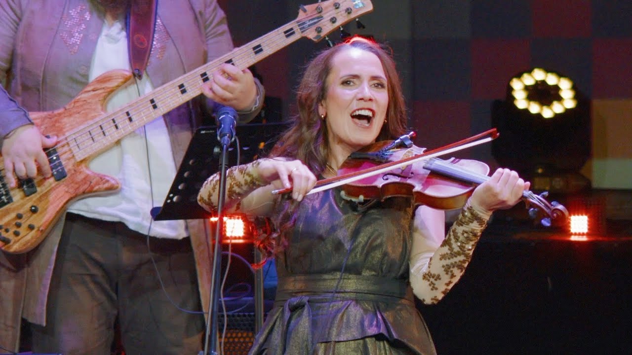 Piesaku jaunam, piesaku vecam I RAXTU RAXTI