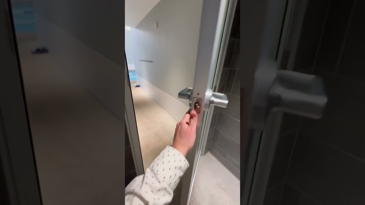 My First Time at EOS Fitness 💪🏻💙