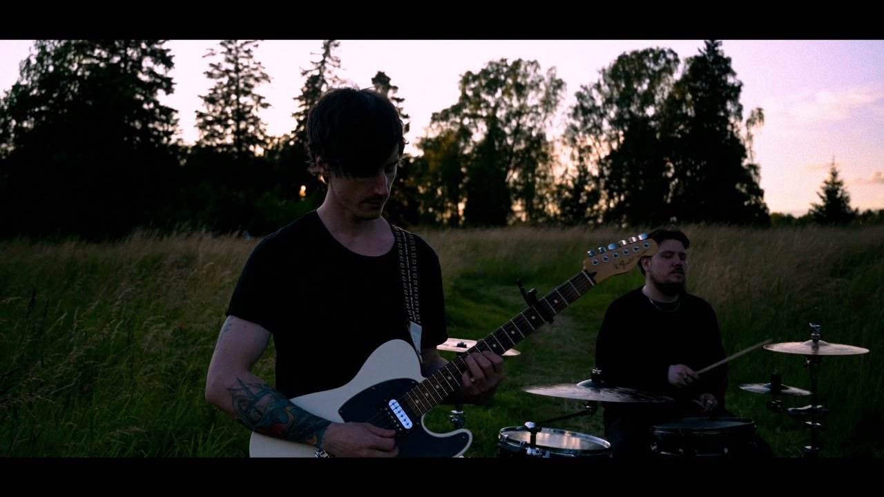 Guarda Comprehending - Ventured Paths (Official Video) su YouTube Guarda Comprehending - Ventured Paths (Official Video) su YouTube