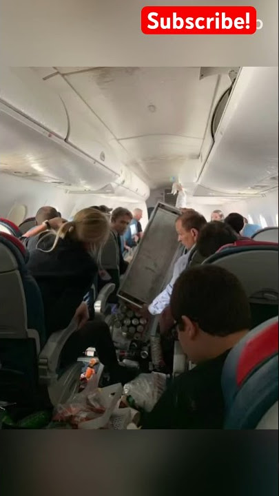 TURBULENCE caught on camera! #panic #turbulence #shorts