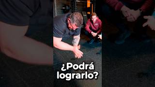 ¿Puede el hombre más fuerte del mundo hacer una lagartija?