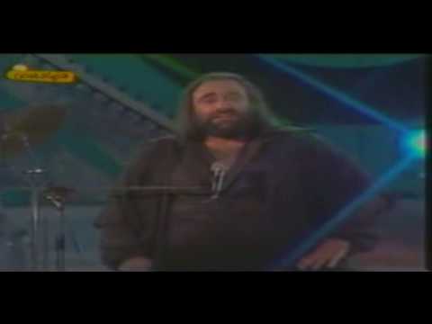 Read more about the article DEMIS ROUSSOS – canción de boda.