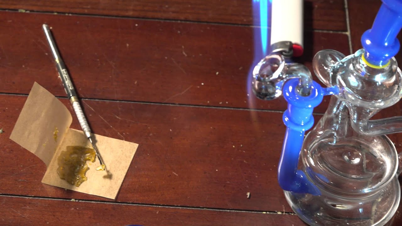 🍁  Kwiis Hamilton Glass Pipe Recycler 🍁