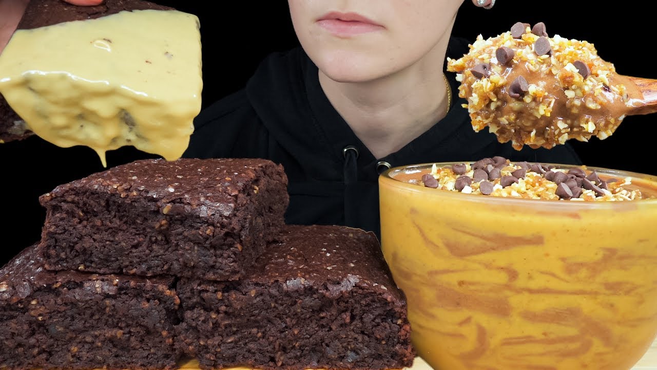 ASMR Tahini Brownies & Chocolate Peanut Butter Banana Ice Cream [During a Thunderstorm] Mukbang