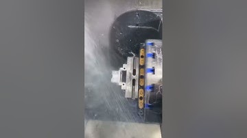5 AXIS Life 🔥 #cnc #manufacturing #howto