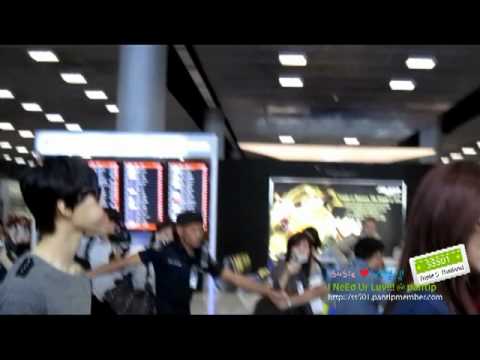 [Fancam5] 2011.01.17 Park Jung Min arrived Suvarnnabhumi Airport Bangkok, Thailand