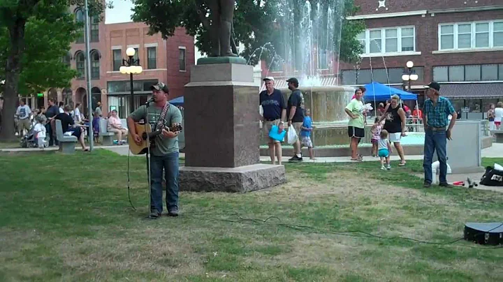 Chad Sutter at 2012 NNO in Sigourney