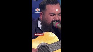 🎤 @angelmontoya_oficial e Gregorio Montoya traen o RITMO ao plató do Land Rober 🎶
