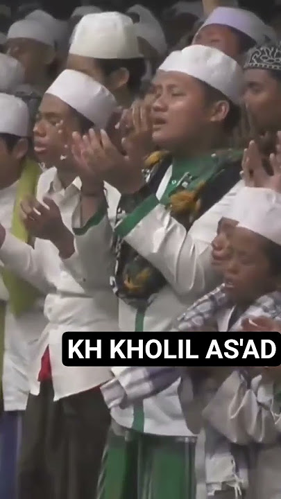 menggentarkan jiwa sholawat kh kholil as'ad #shortvideo