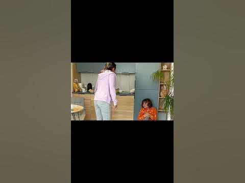 Мать накричала на дочь (Весь ролик в закрепленном комментарии) - YouTube