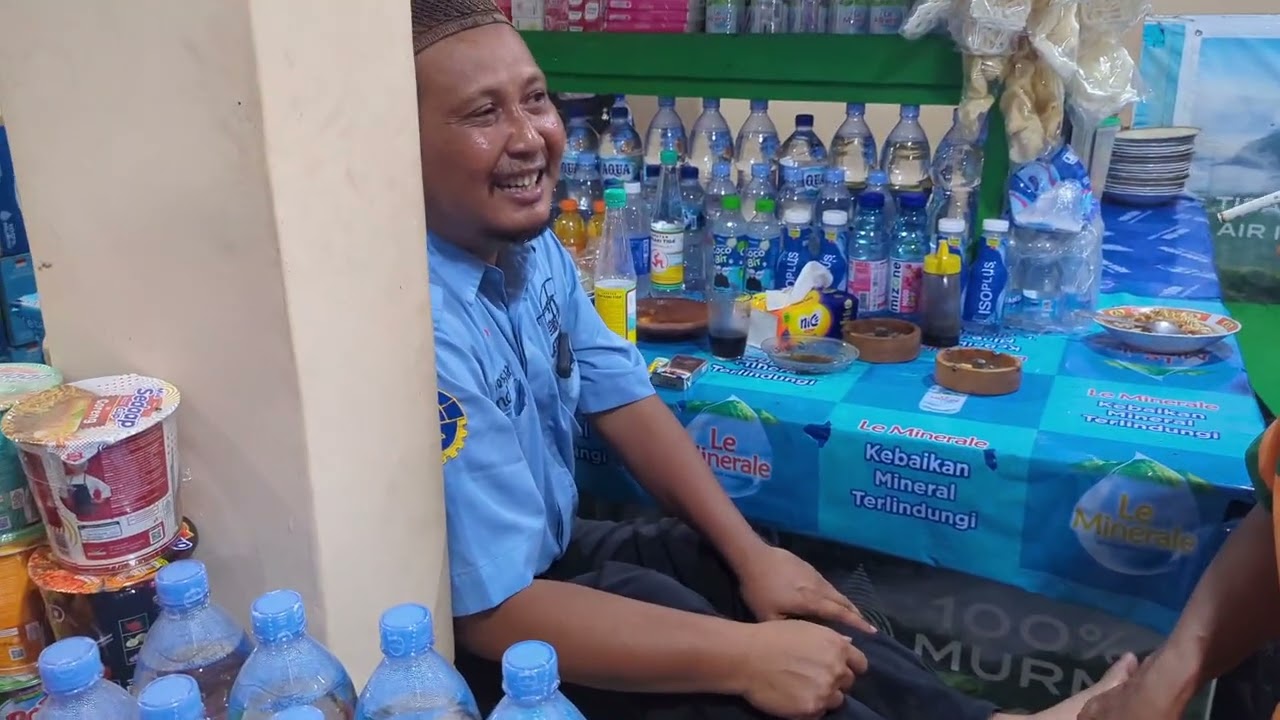 Ziarah wali madura karangduren pakisaji