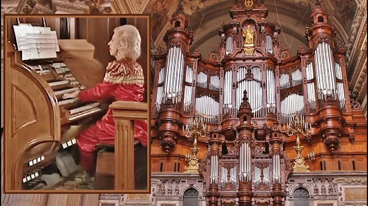 HARK! THE HERALD ANGELS SING | Diane Bish at Berlin Cathedral in Germany